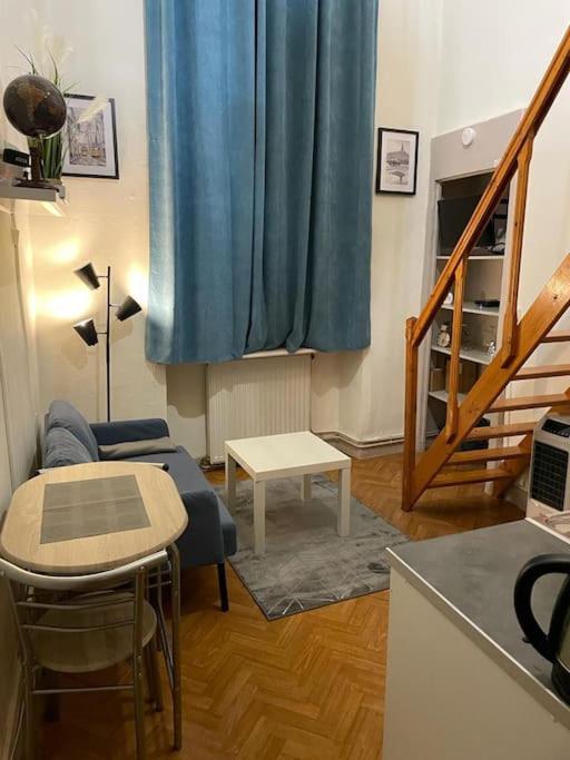 The Blue Apartment Lyon Bagian luar foto